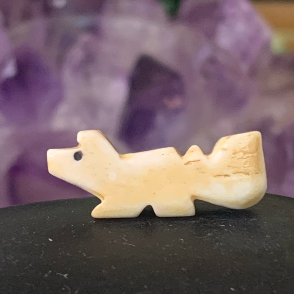 Hand Carved Fox Bone Bead Native American Style Miniature Fetish Animal VTG .9"
